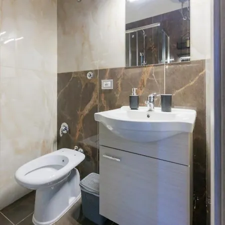 Phoenix Station Nocleg ze śniadaniem Neapol