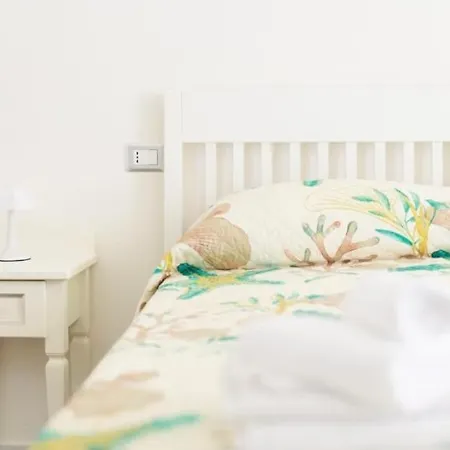 Phoenix Station Neapol