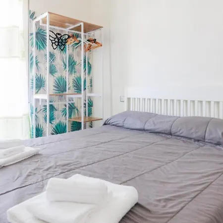 לינה וארוחת בוקר Phoenix Station נאפולי