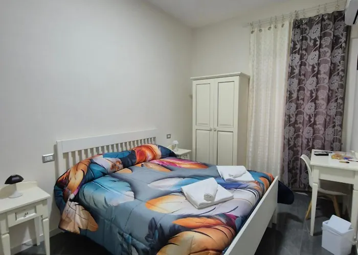 Phoenix Station Bed & Breakfast Neapel