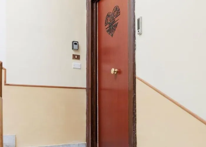 Phoenix Station Bed & Breakfast