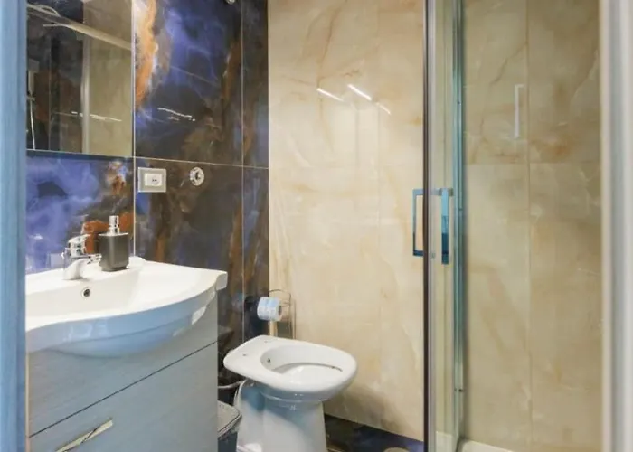 Phoenix Station Napoli