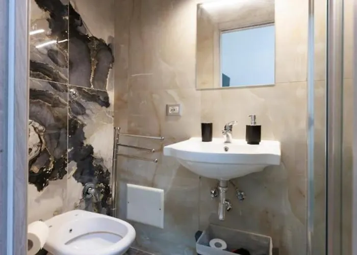 Phoenix Station Neapel