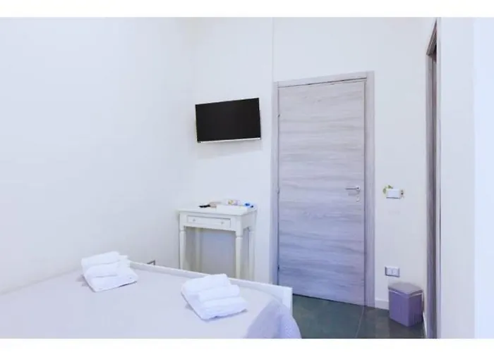 Phoenix Station Bed & Breakfast